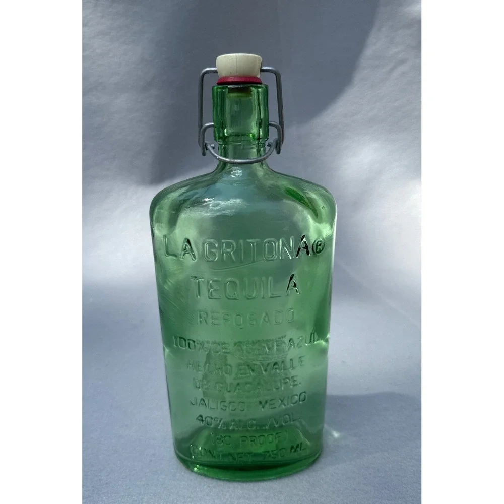 La Gritona Tequila Reposado Empty Bottle 750ml Green Glass Excellent Swing Top